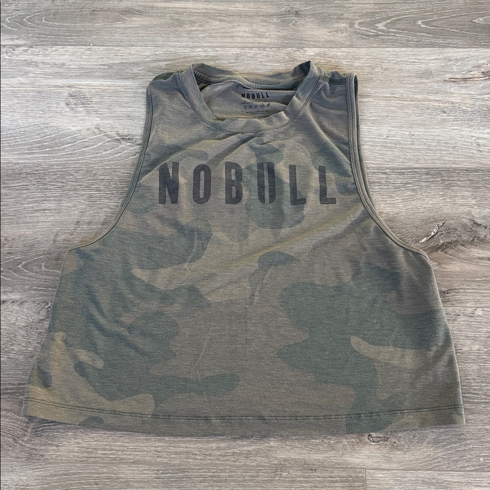 Nobull cropped tank